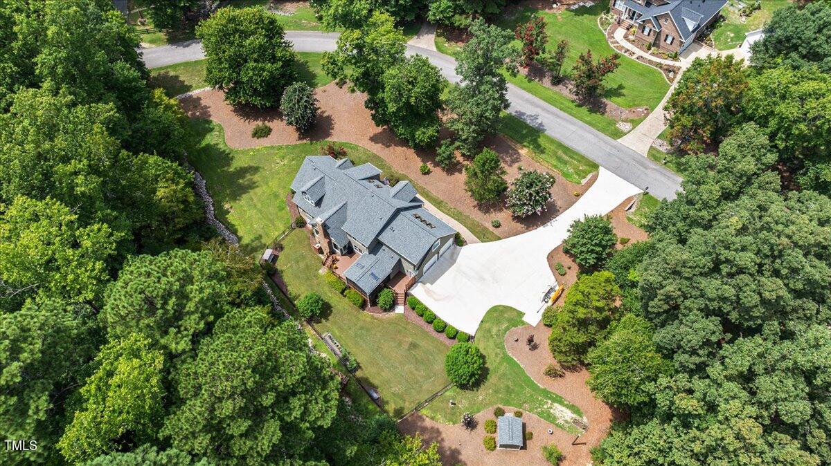 200 Maplewood Drive