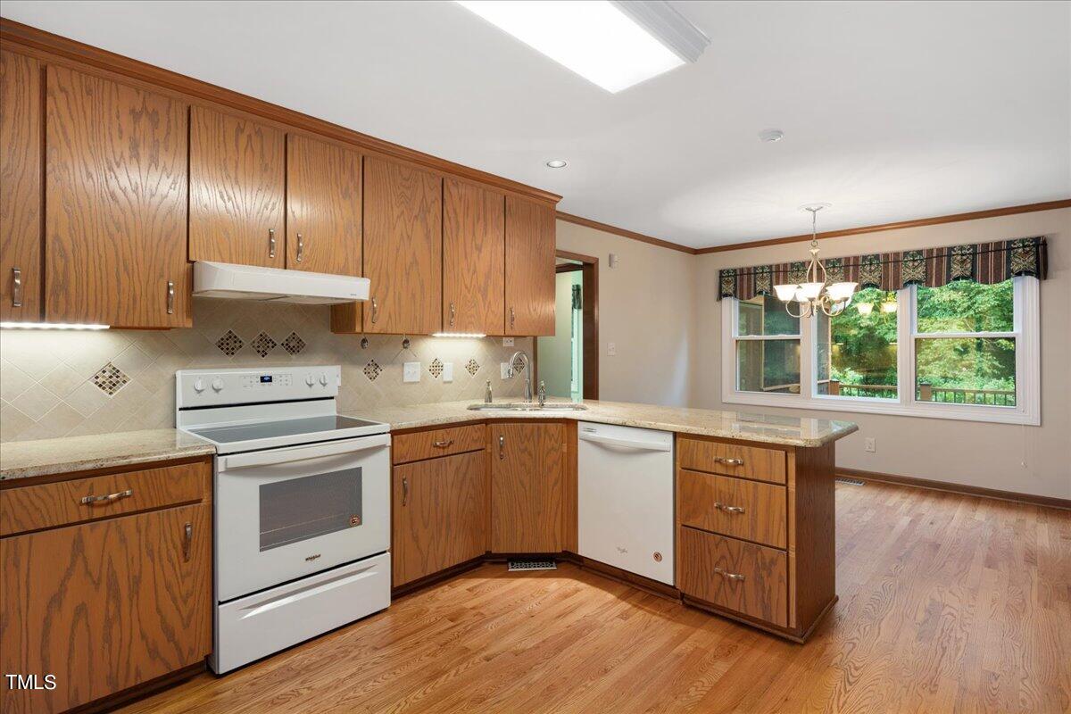 200 Maplewood Drive