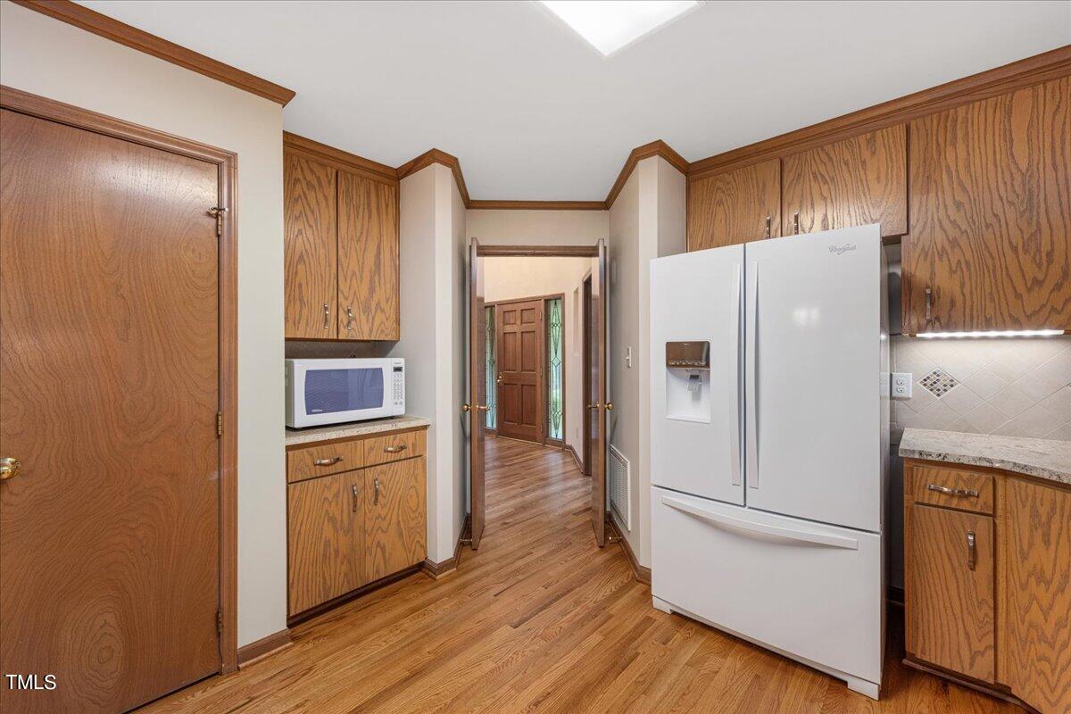 200 Maplewood Drive