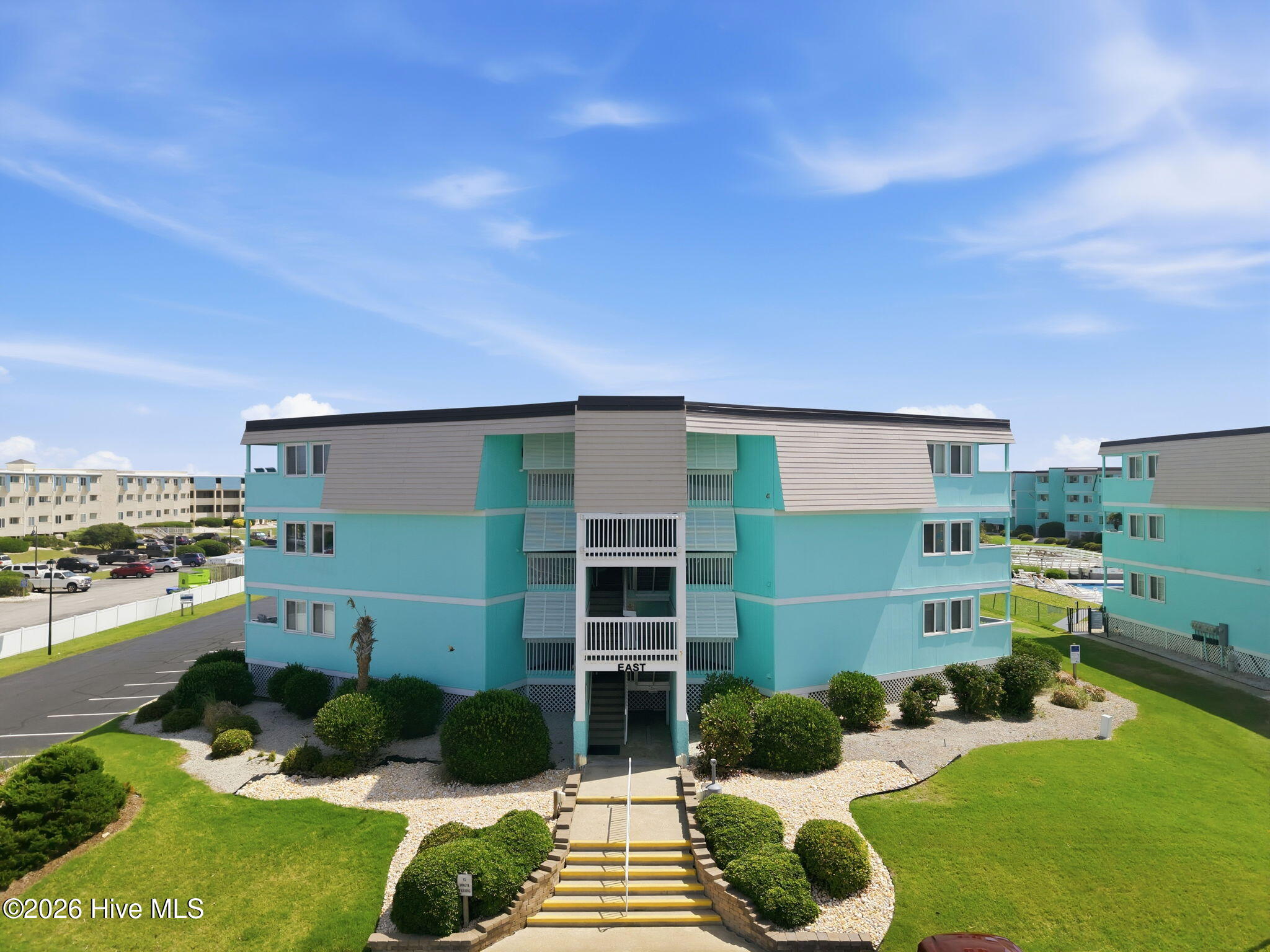 301 E Commerce Way Road 206