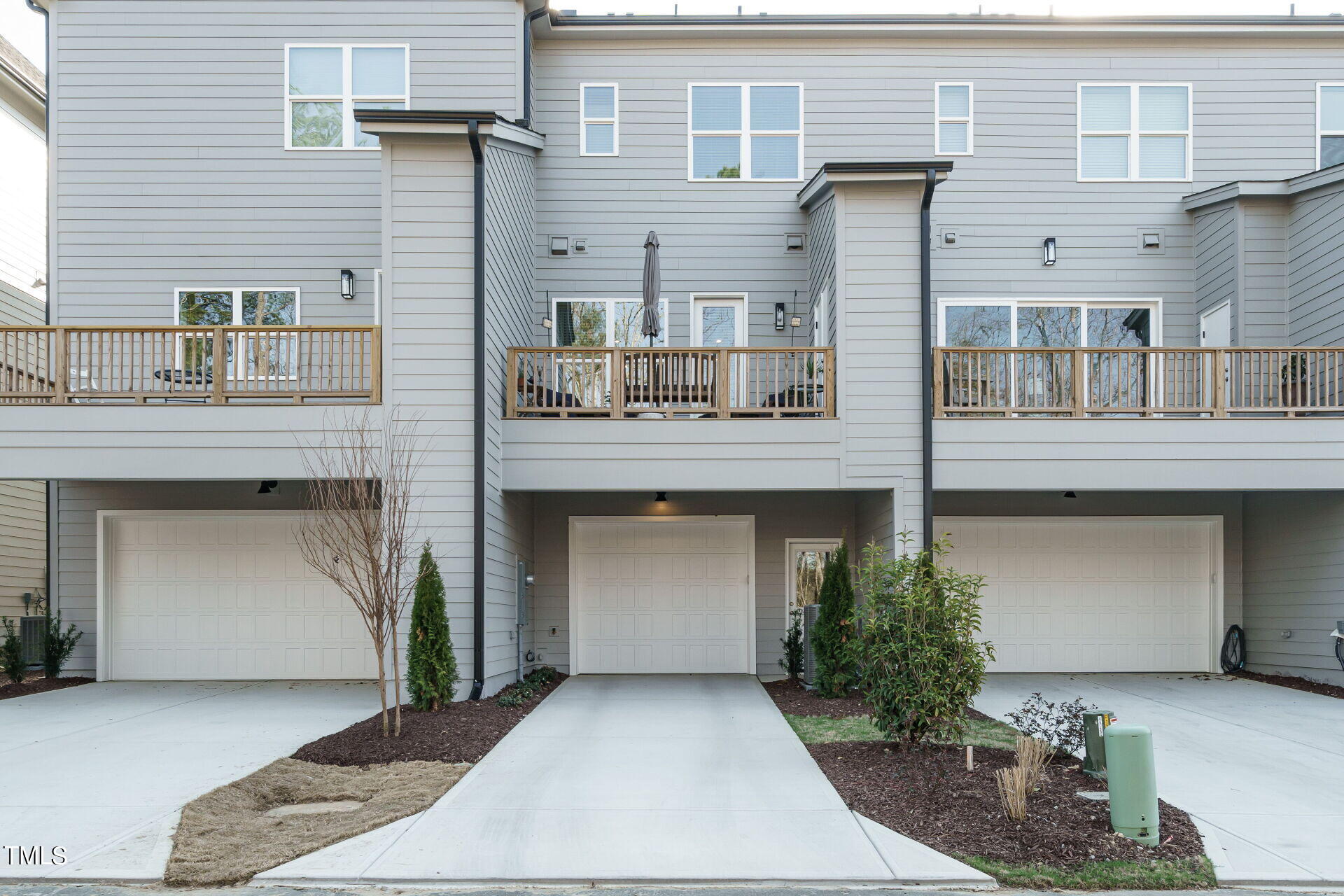 1184 Cottonsprings Drive