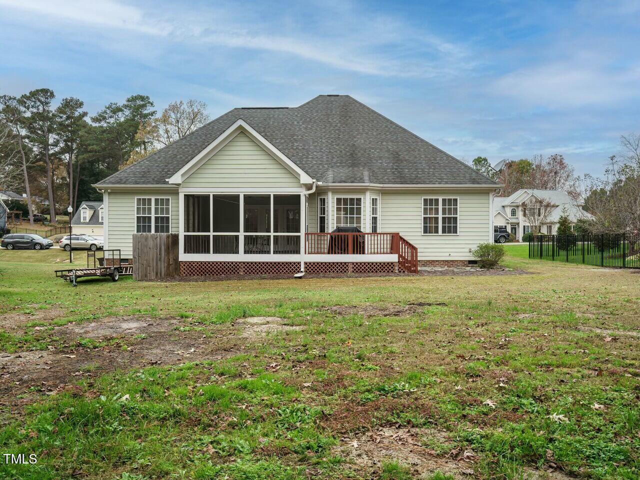 906 Trumpet Vine Court