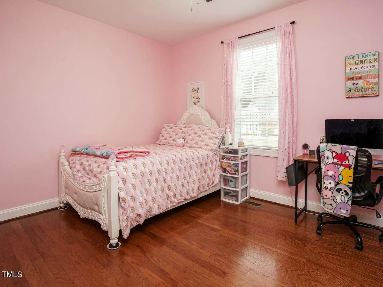 906 Trumpet Vine Court