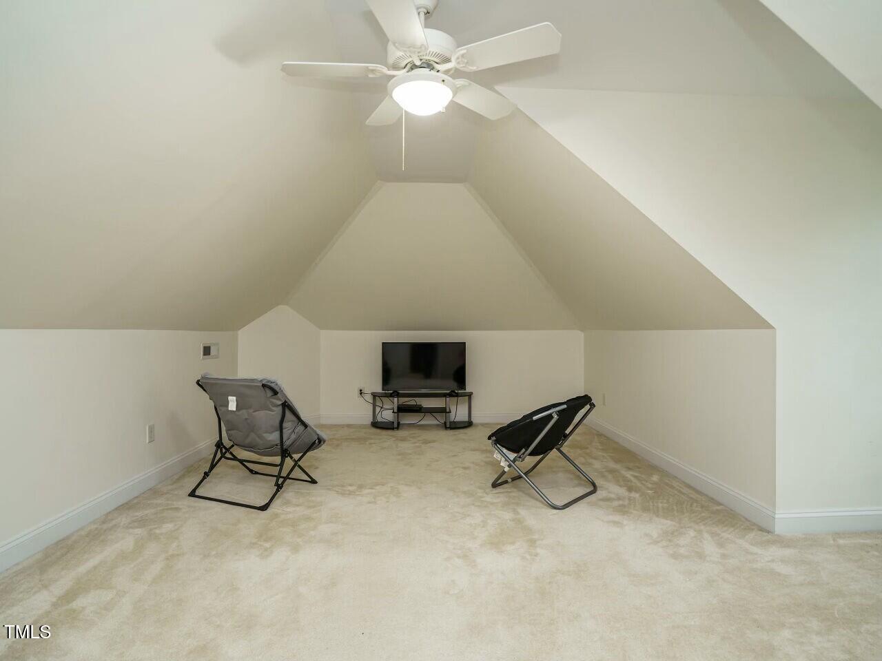 906 Trumpet Vine Court