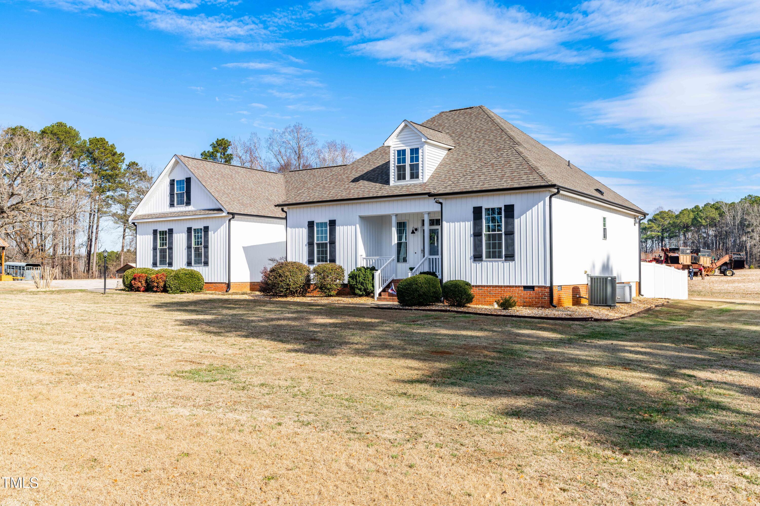 1675 Cheves Road