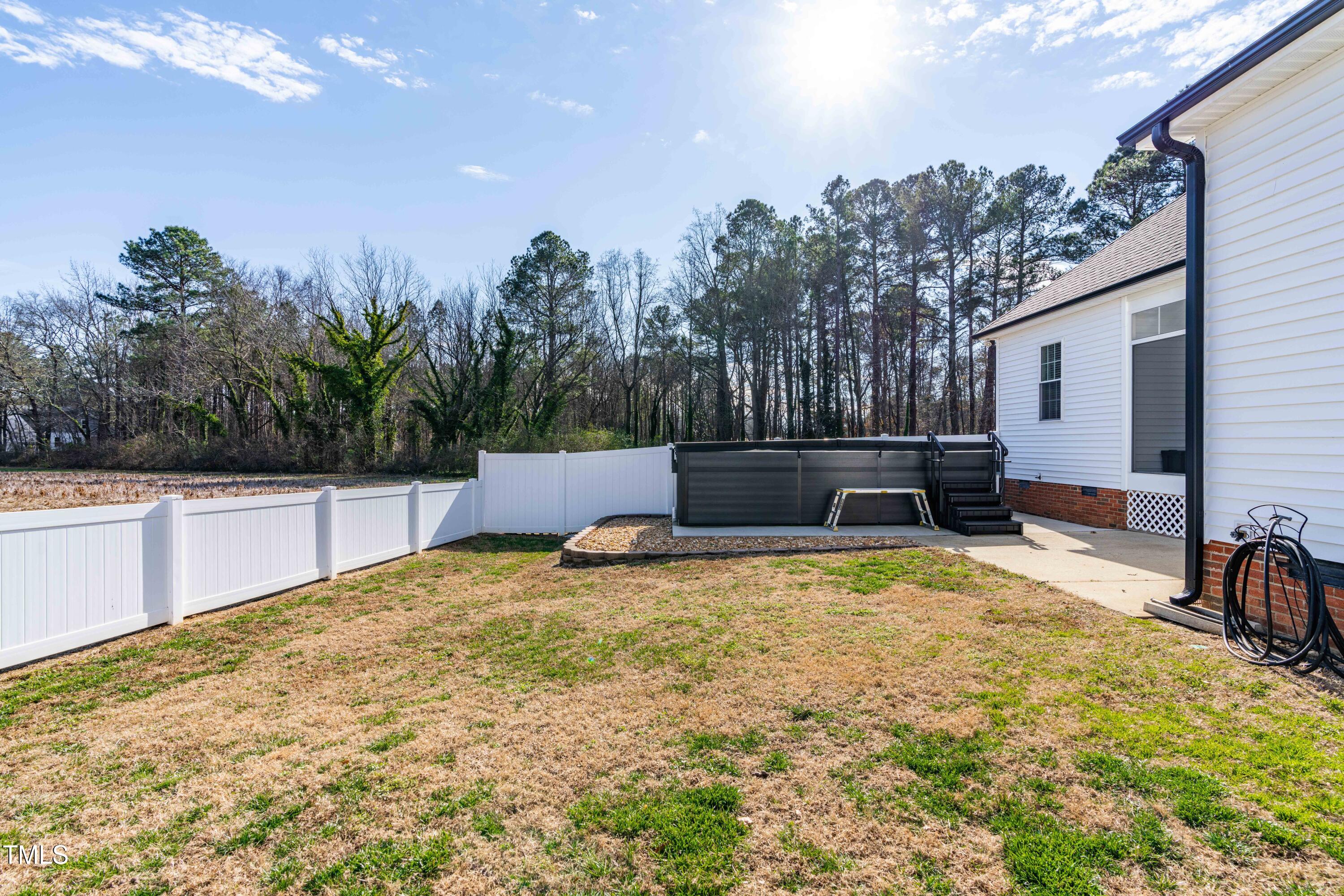1675 Cheves Road