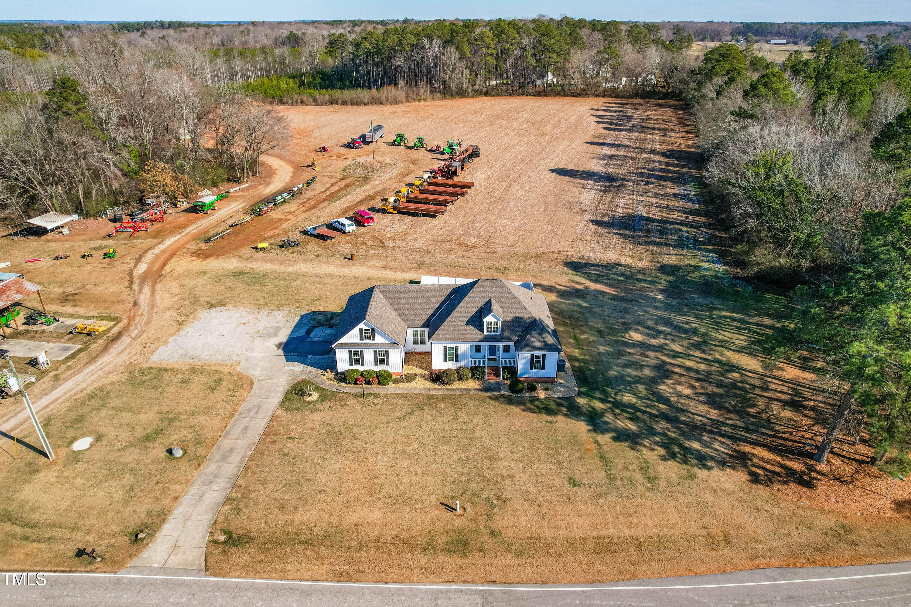 1675 Cheves Road
