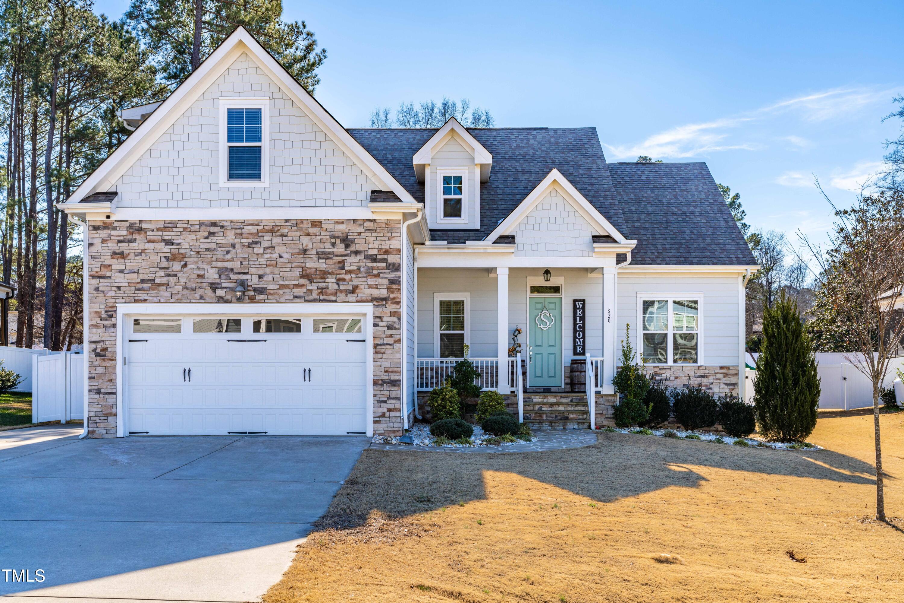 820 Trumpet Vine Court