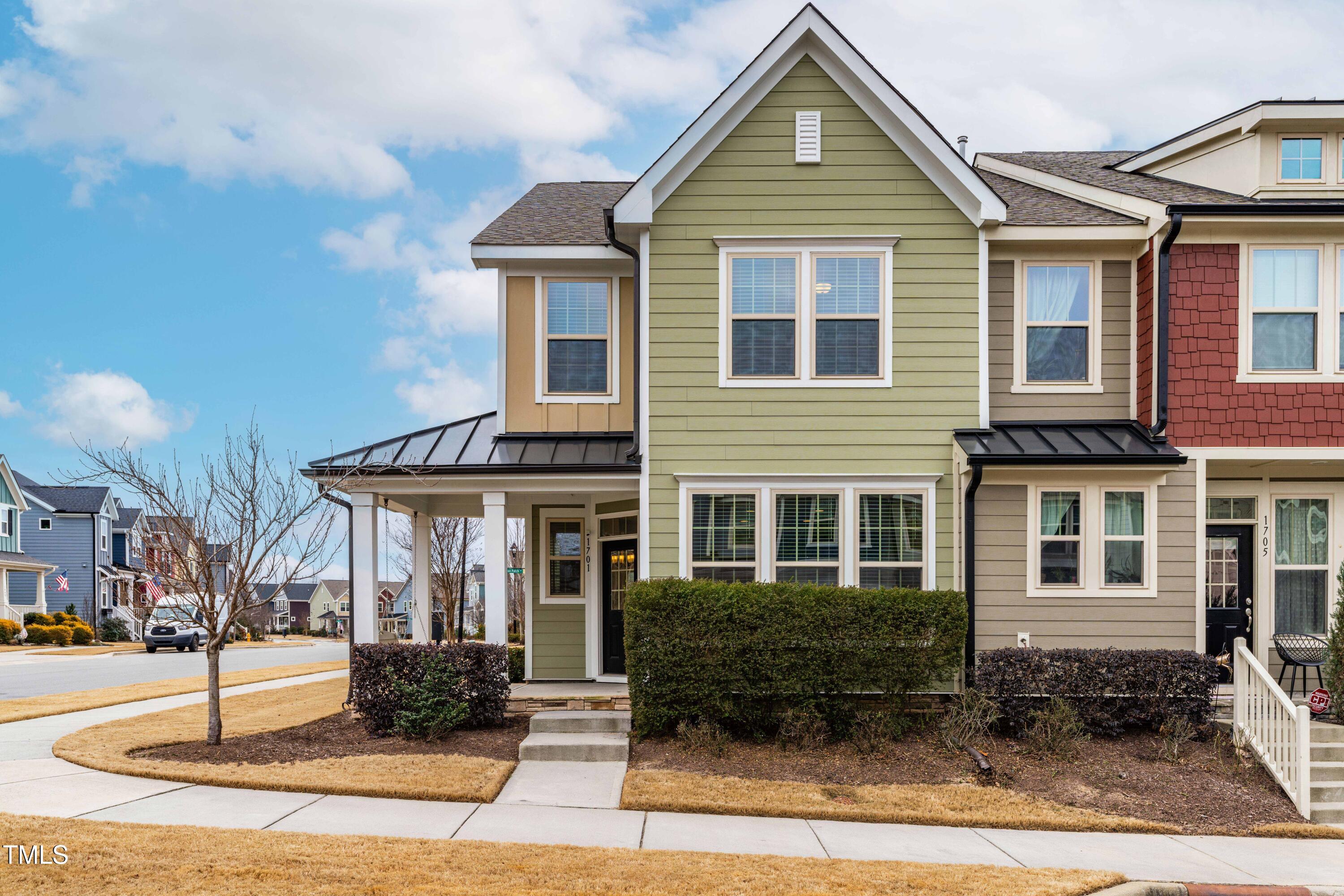 1701 Mallard Trace Drive