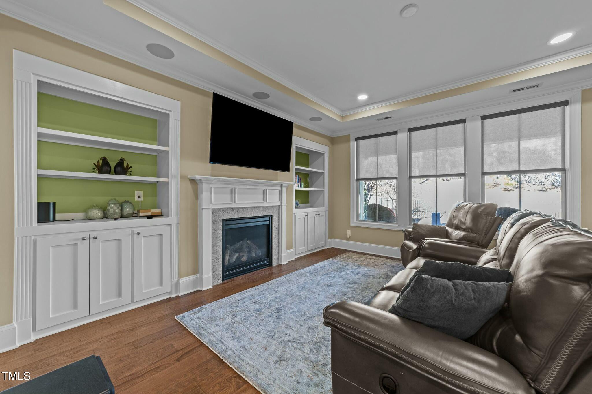4033 Periwinkle Blue Lane