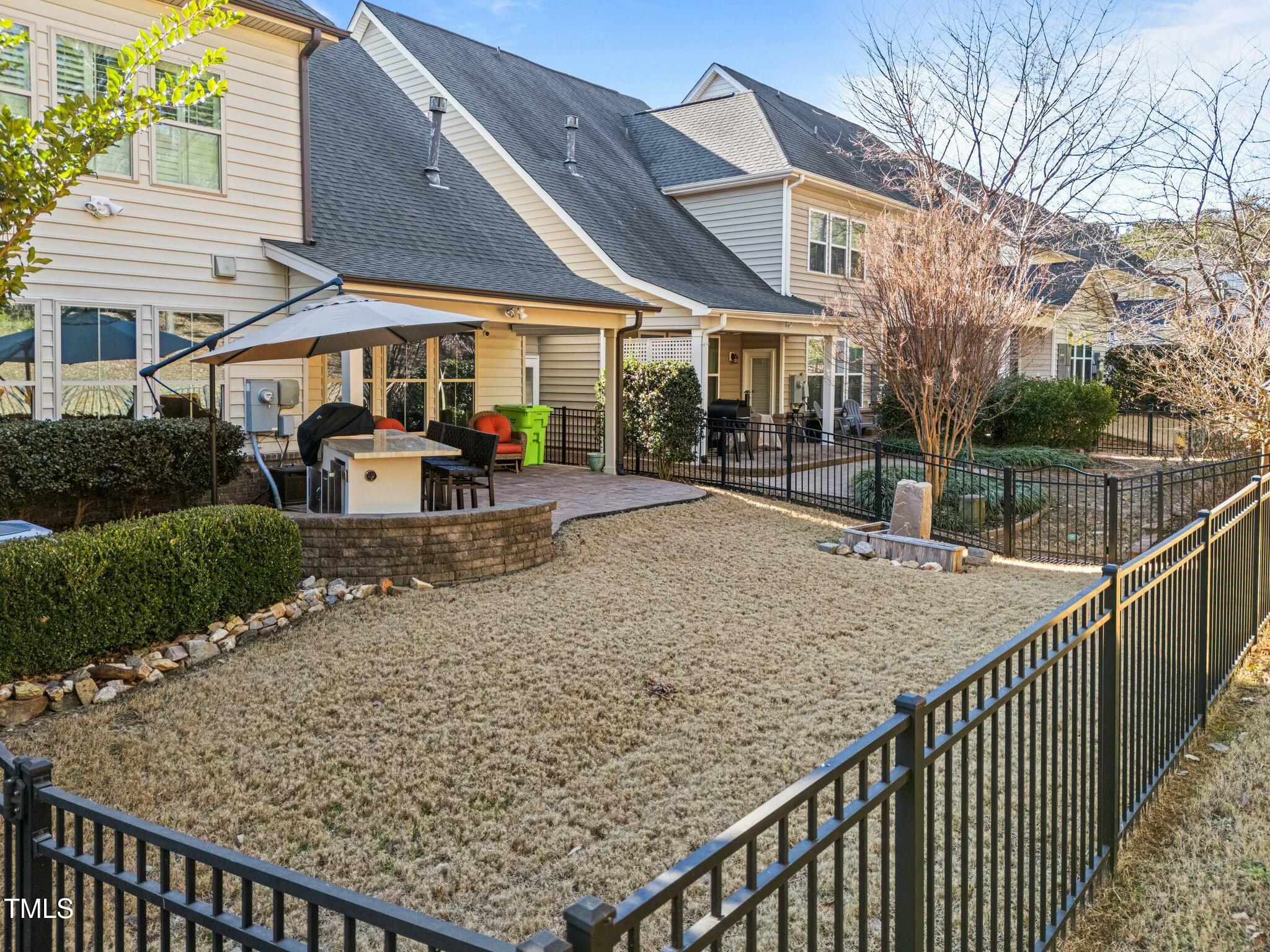 4033 Periwinkle Blue Lane