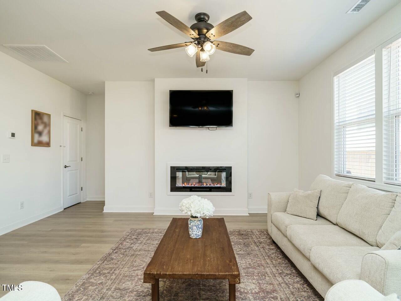 120 Wise Oak Lane