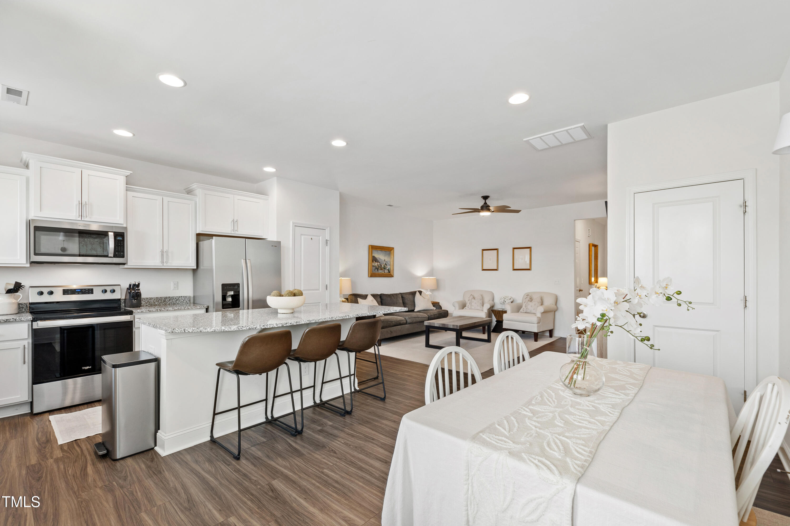 1820 Grassy Falls Lane