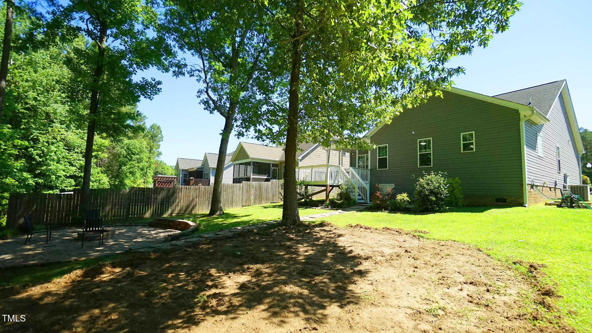 65 Wood Green Drive