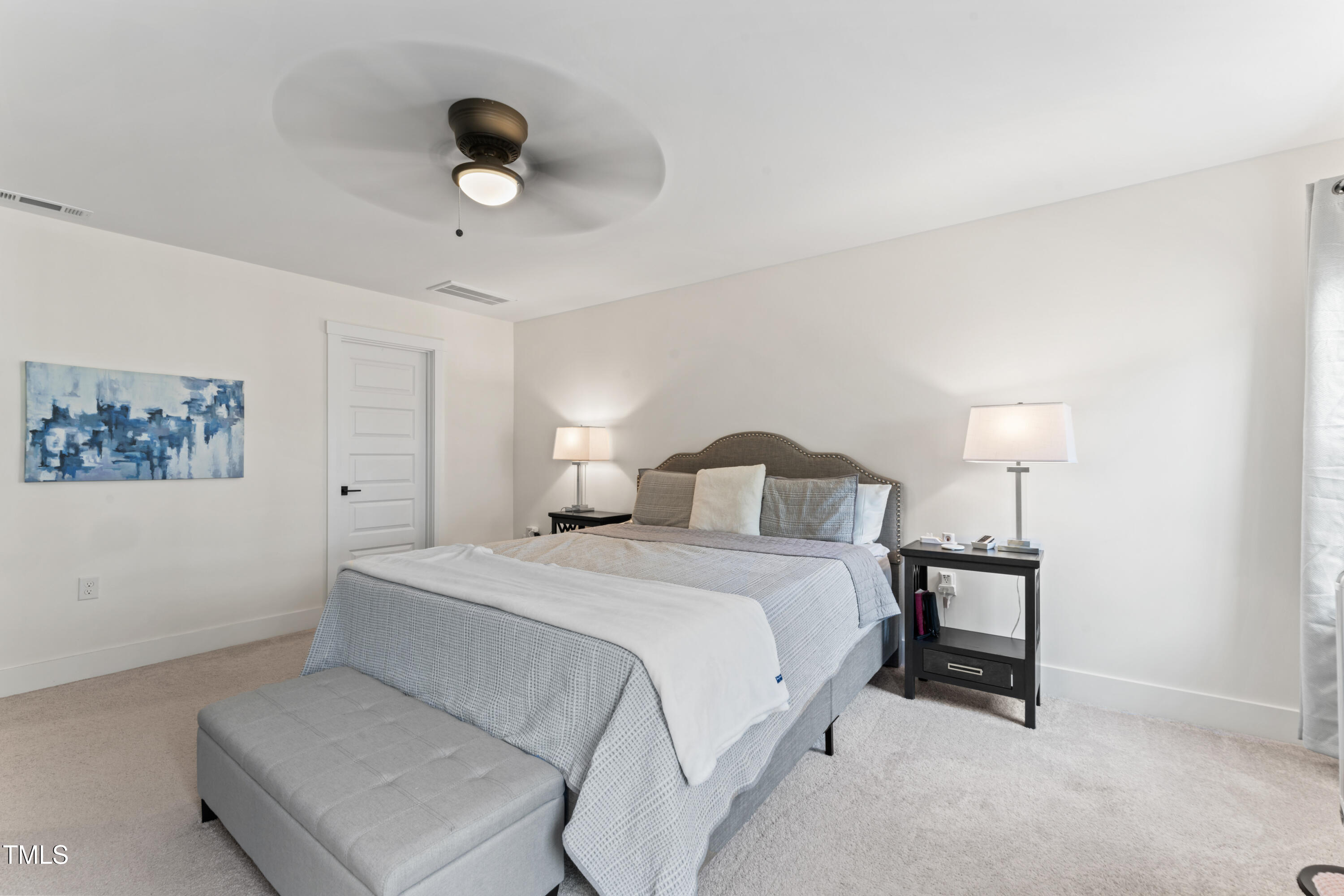 6922 Doddridge Lane