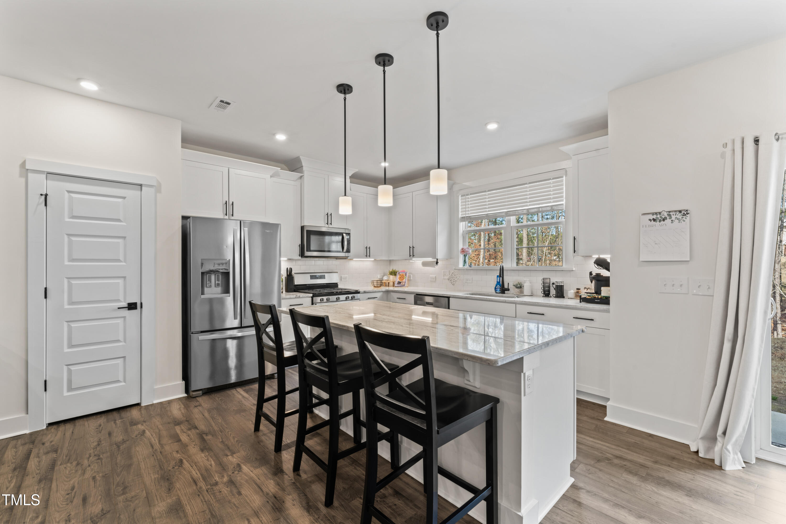 6922 Doddridge Lane