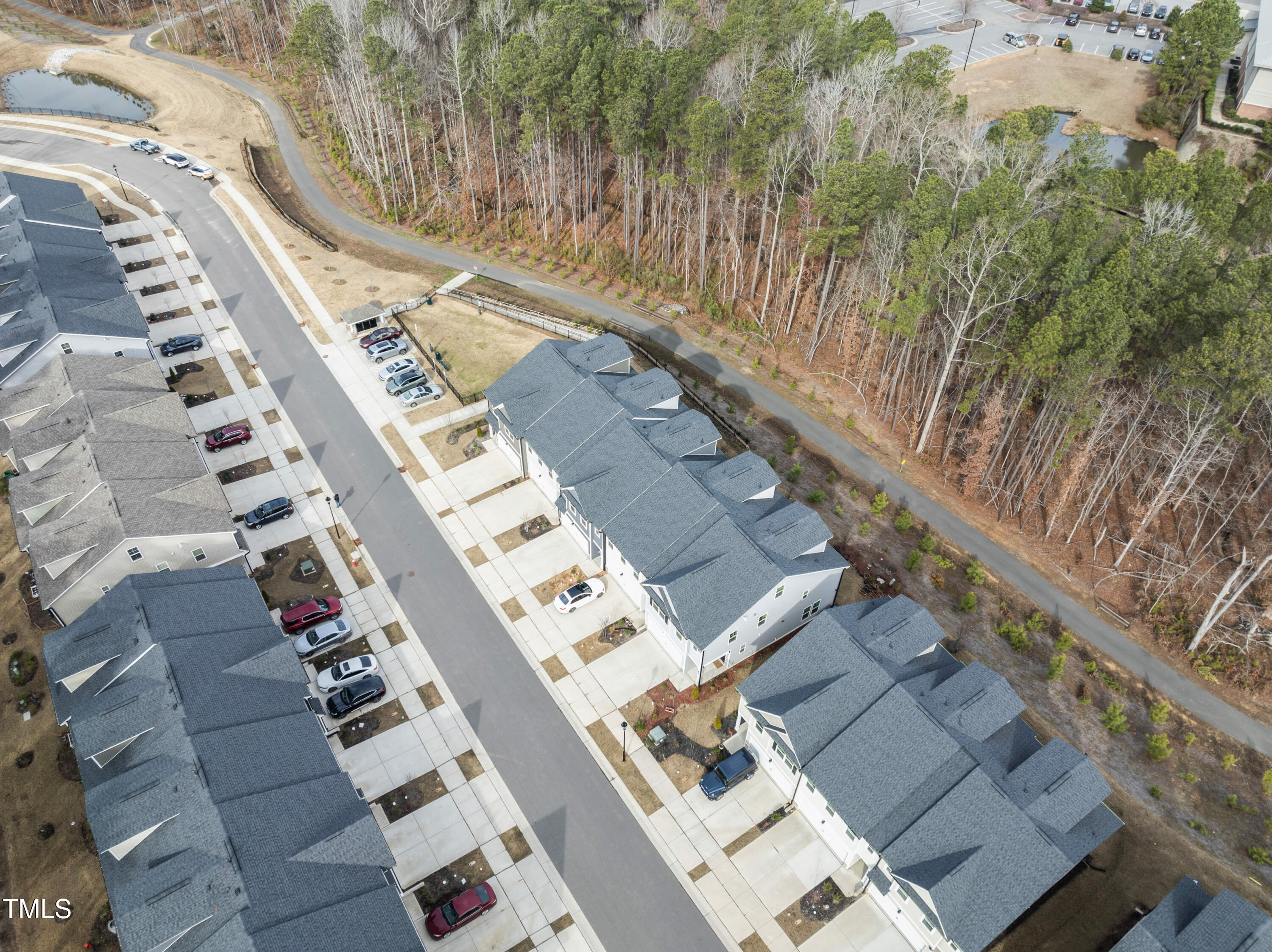 6922 Doddridge Lane