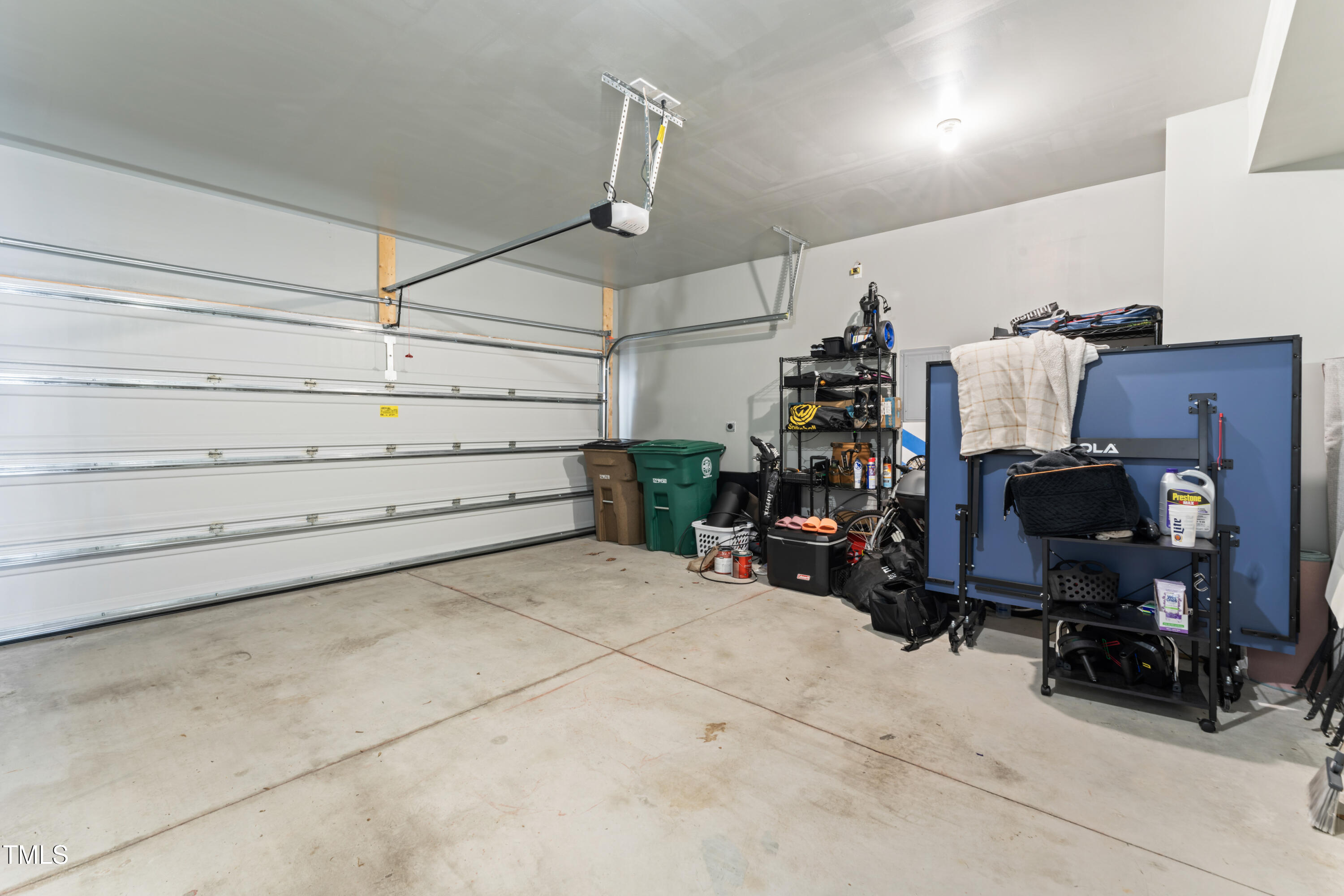 6922 Doddridge Lane