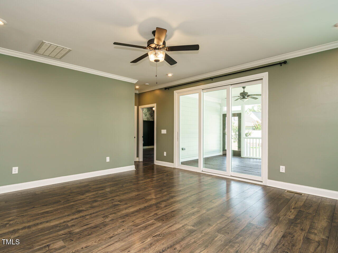 2013 Woodbluff Drive