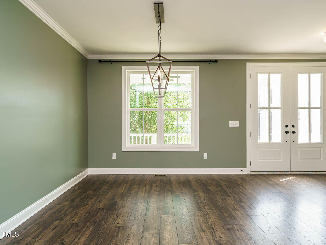 2013 Woodbluff Drive
