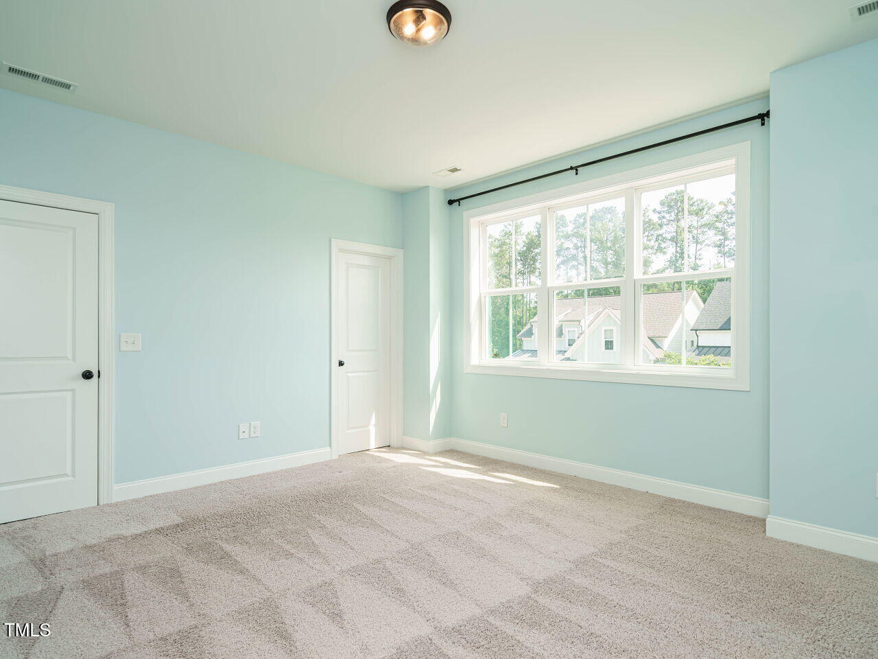 2013 Woodbluff Drive