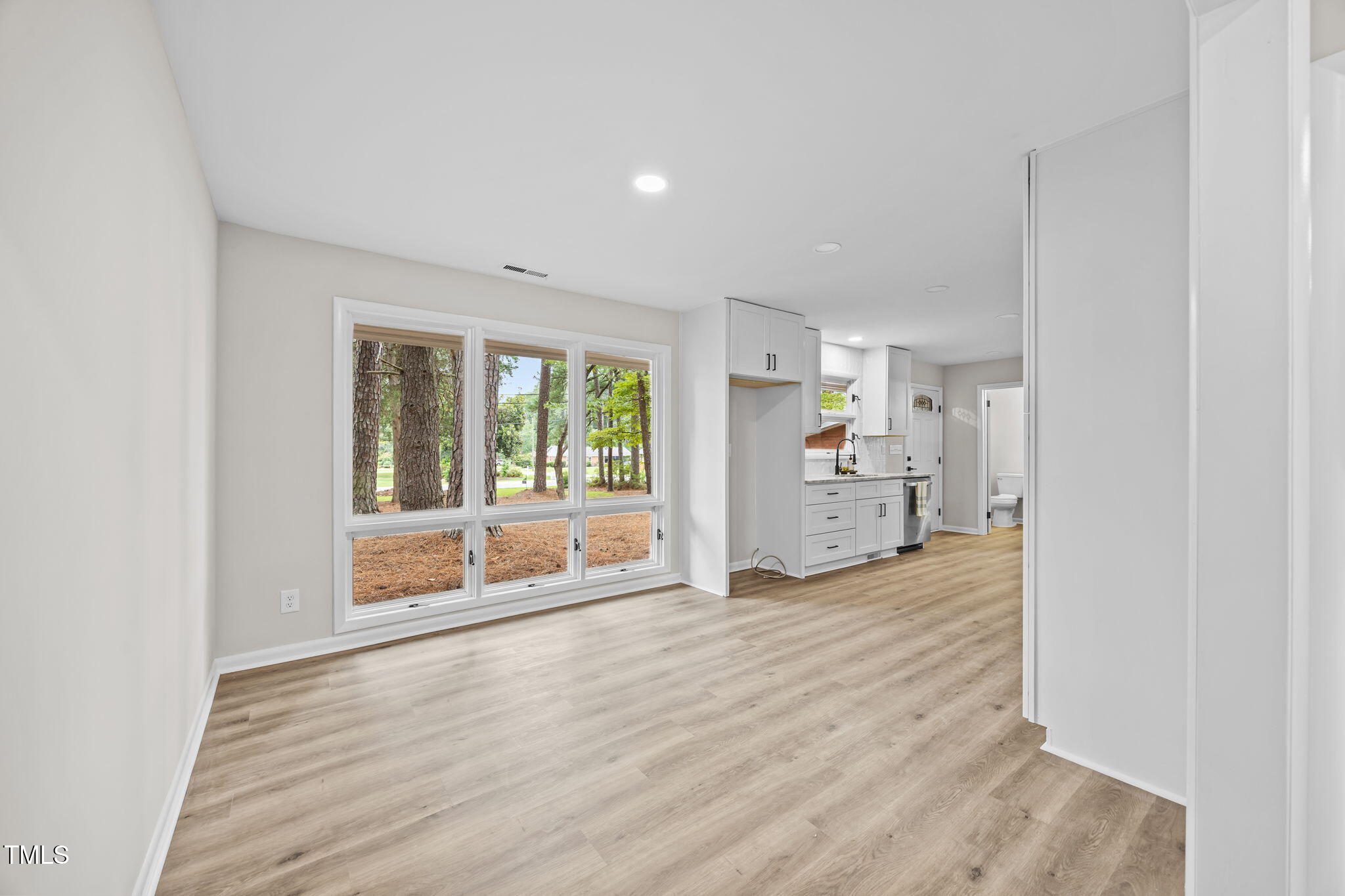 601 S Hollybrook Road