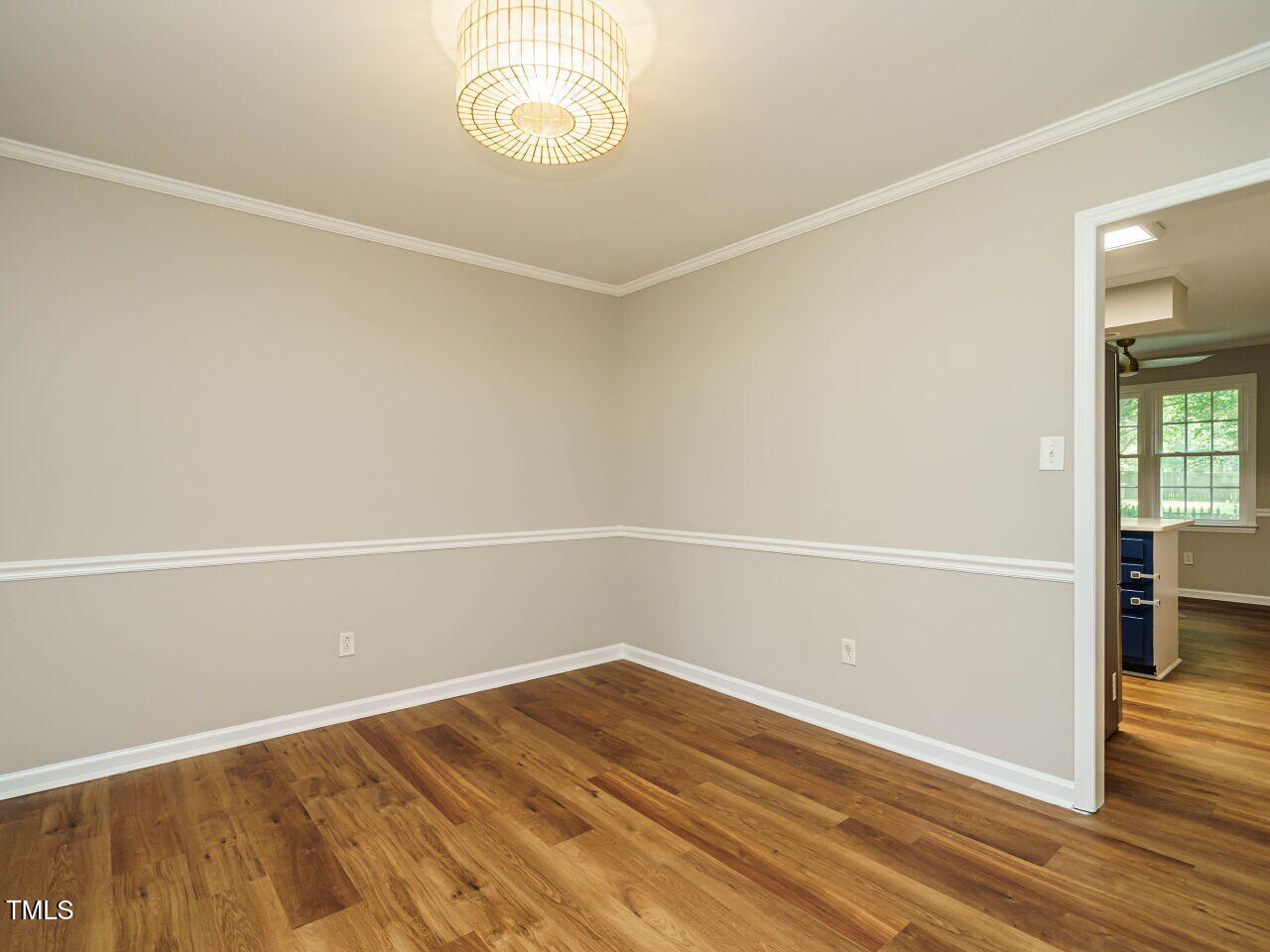 505 Commander Drive