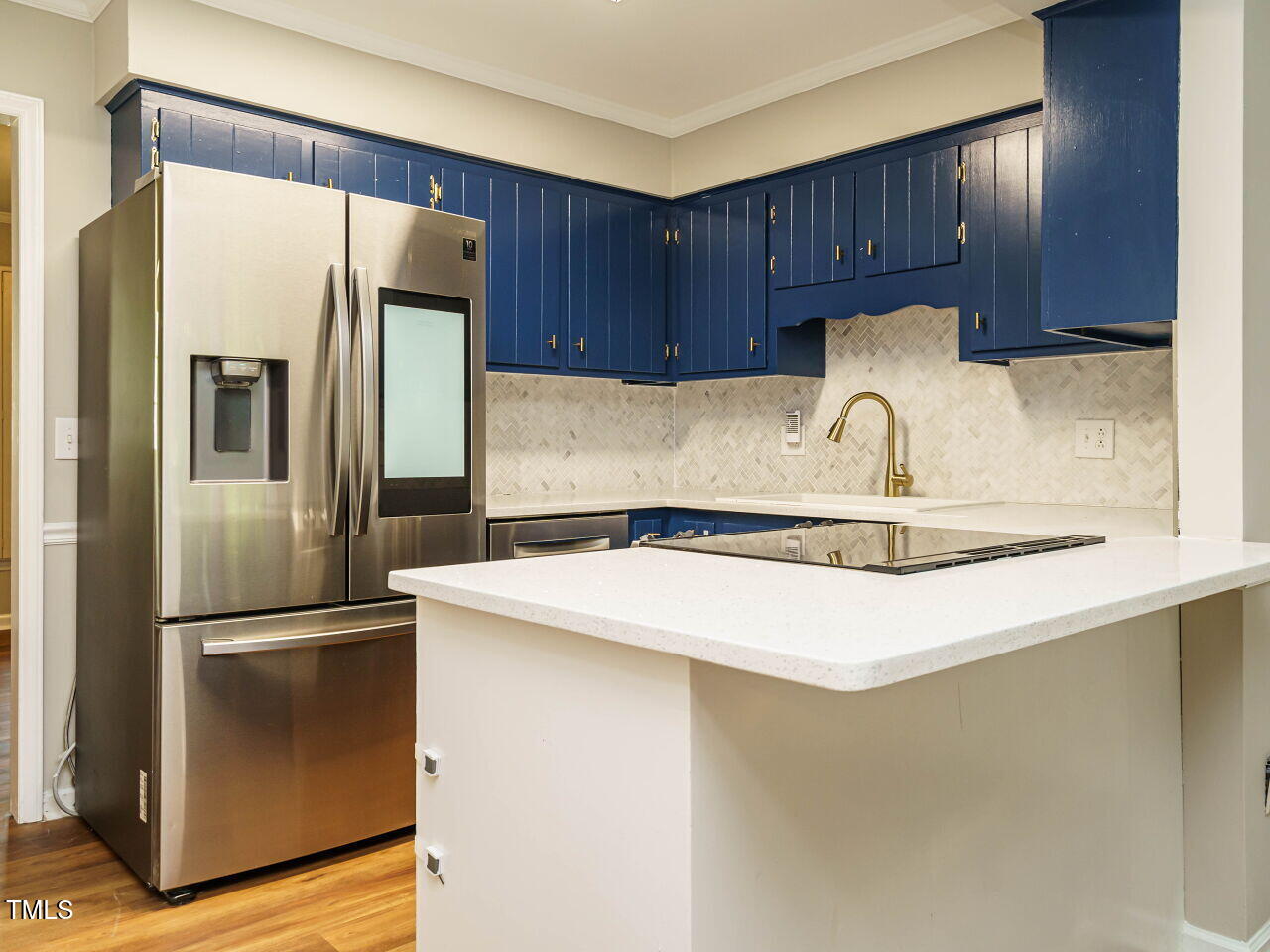 505 Commander Drive