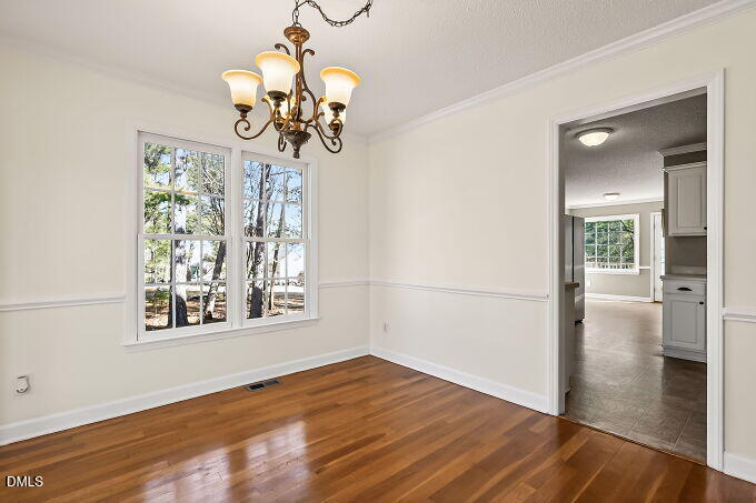 6733 Oviedo Drive