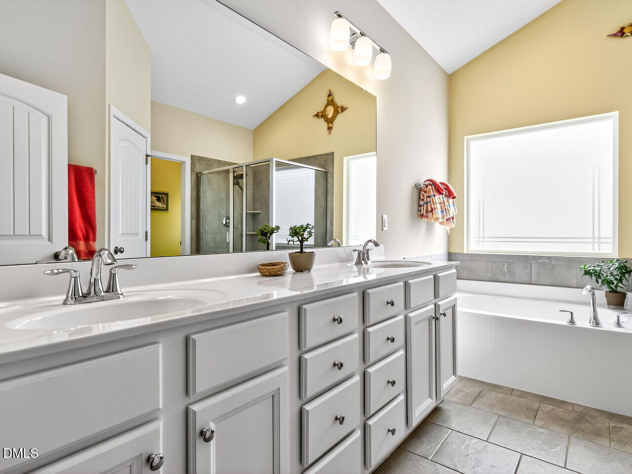 225 Noble Deer Way