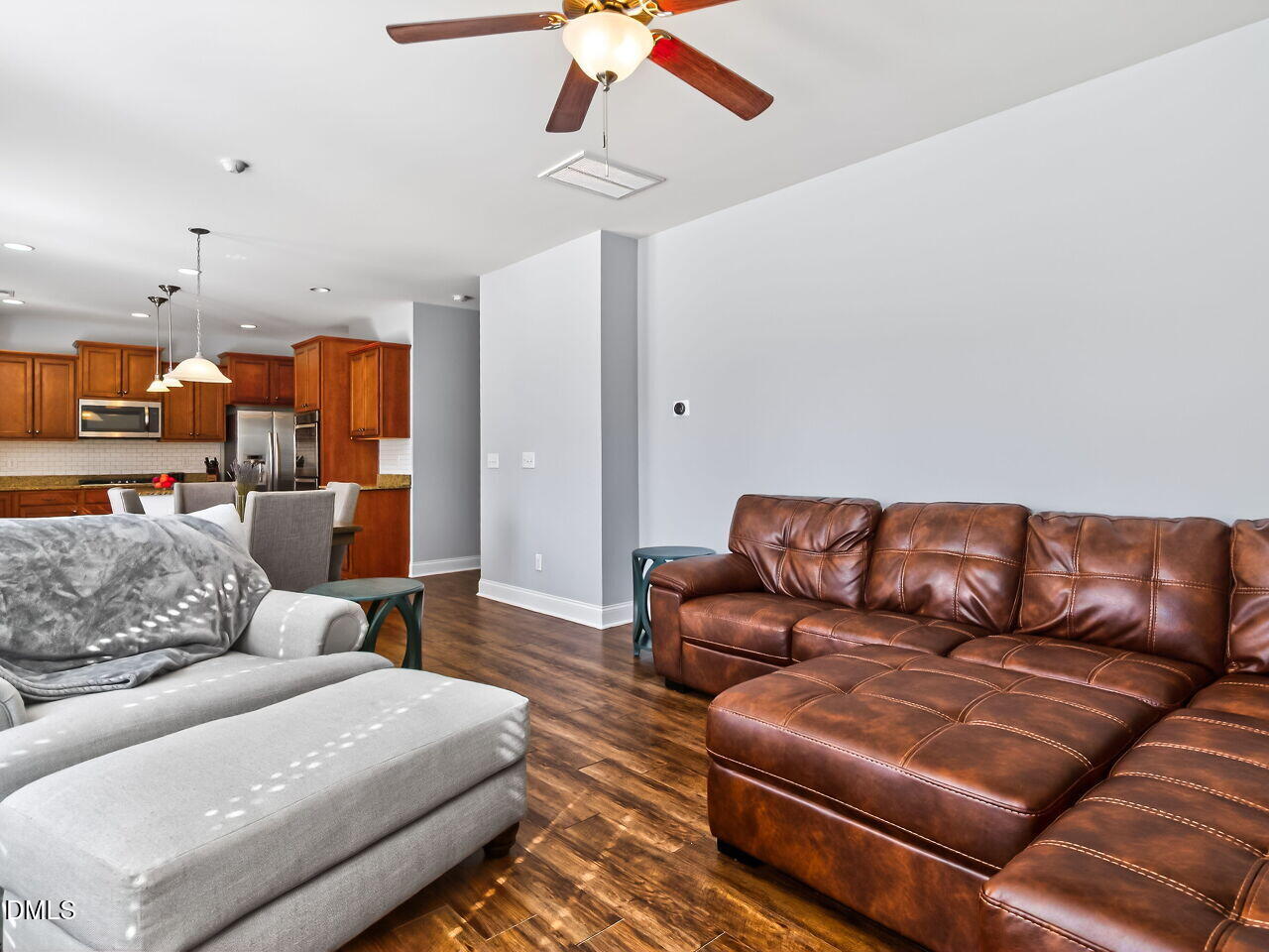637 Groveview Wynd