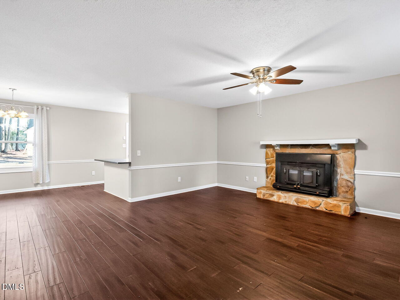 136 Candlewick Drive