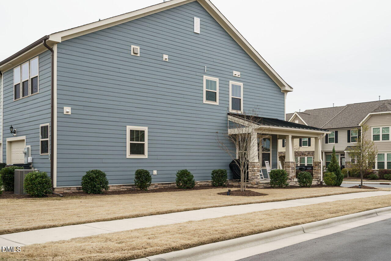 1801 Shady Oaks Drive