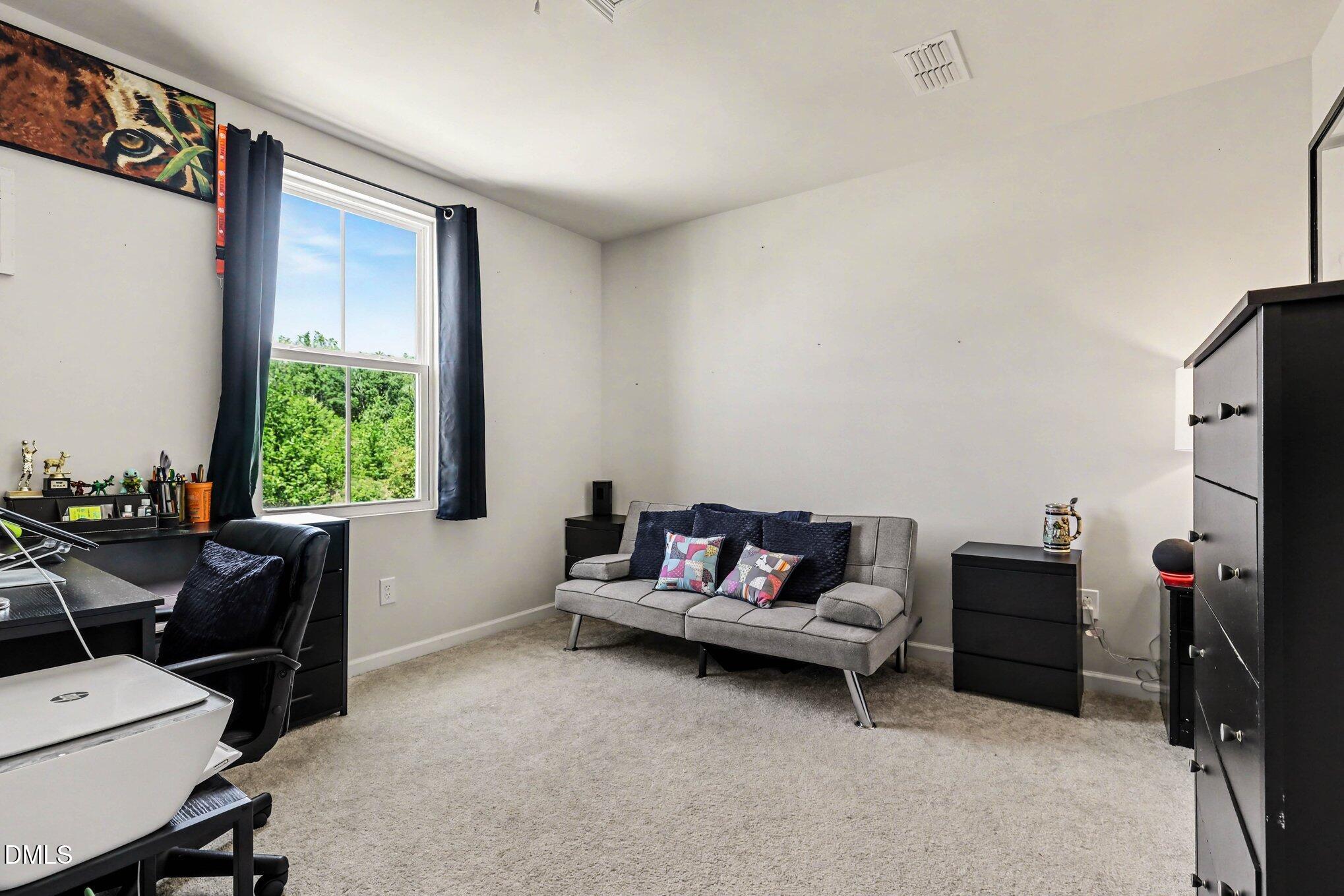 737 Jasmine Street