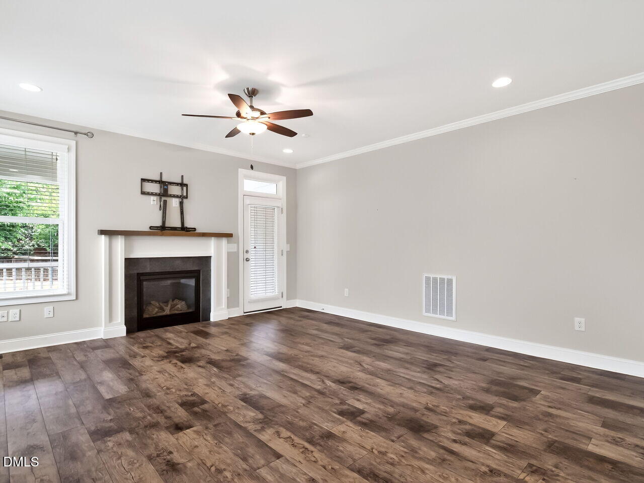 1704 Drift Falls Lane