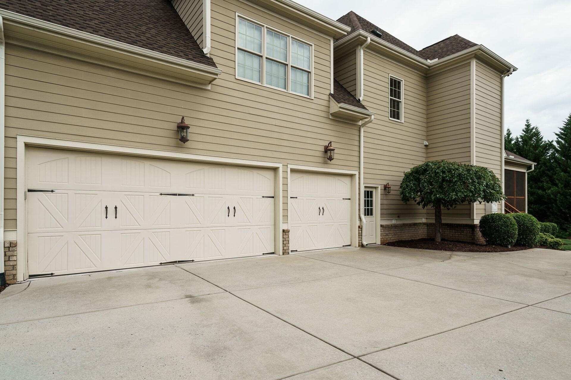 8313 Rue Cassini Court