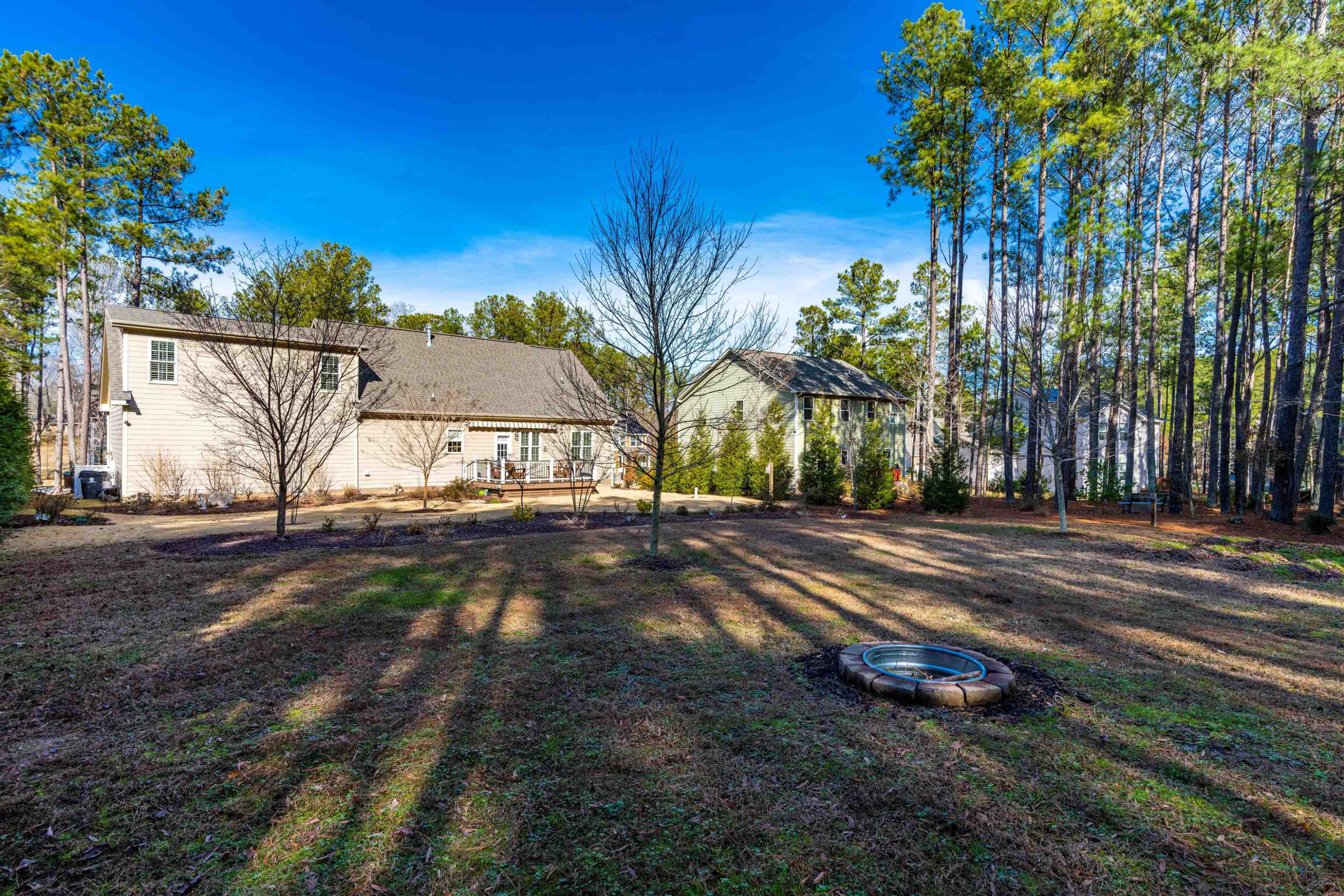 643 Rockbank Loop