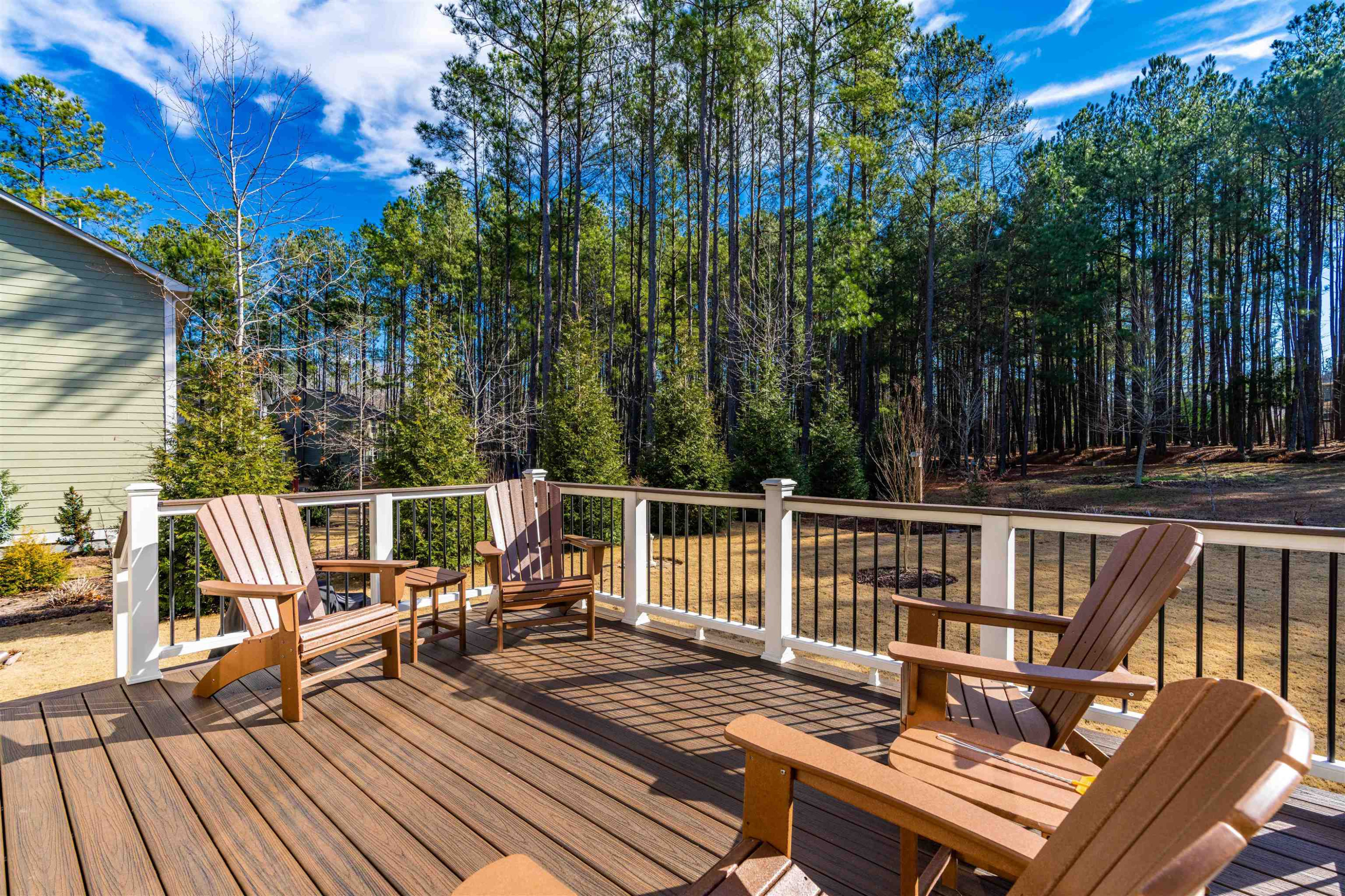 643 Rockbank Loop