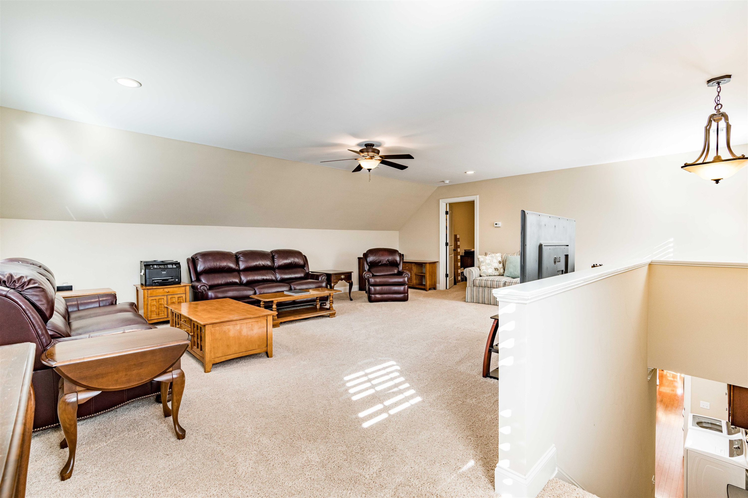 643 Rockbank Loop