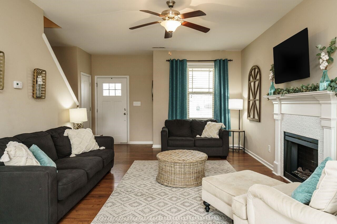 256 Longdeer Drive