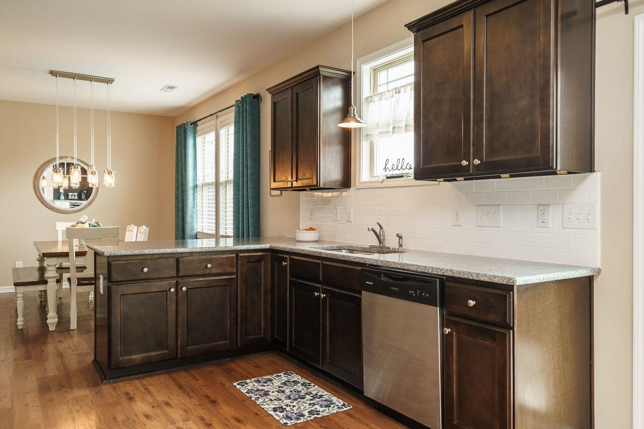 256 Longdeer Drive