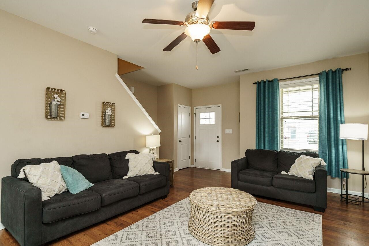 256 Longdeer Drive