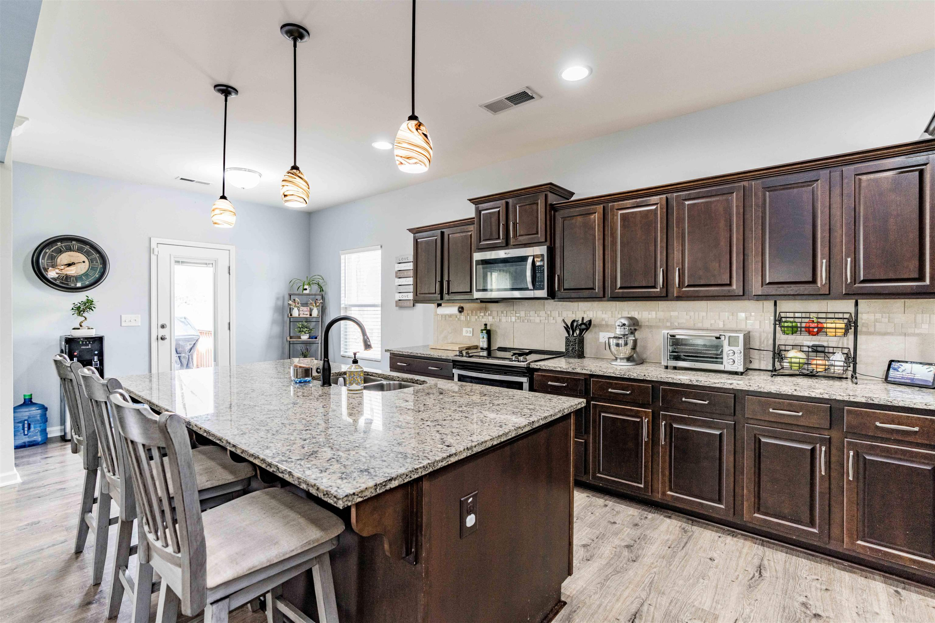 652 Rockbank Loop
