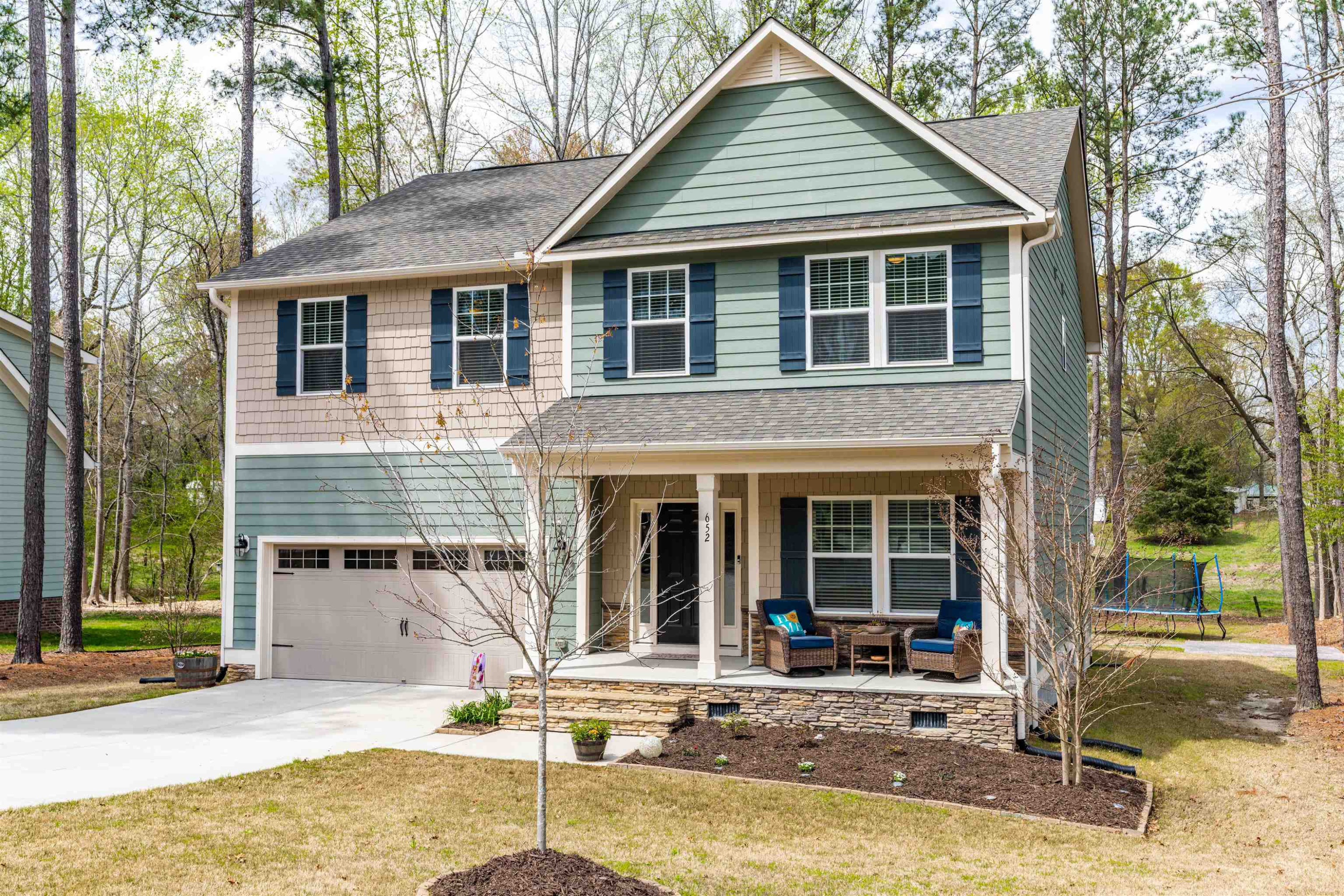 652 Rockbank Loop