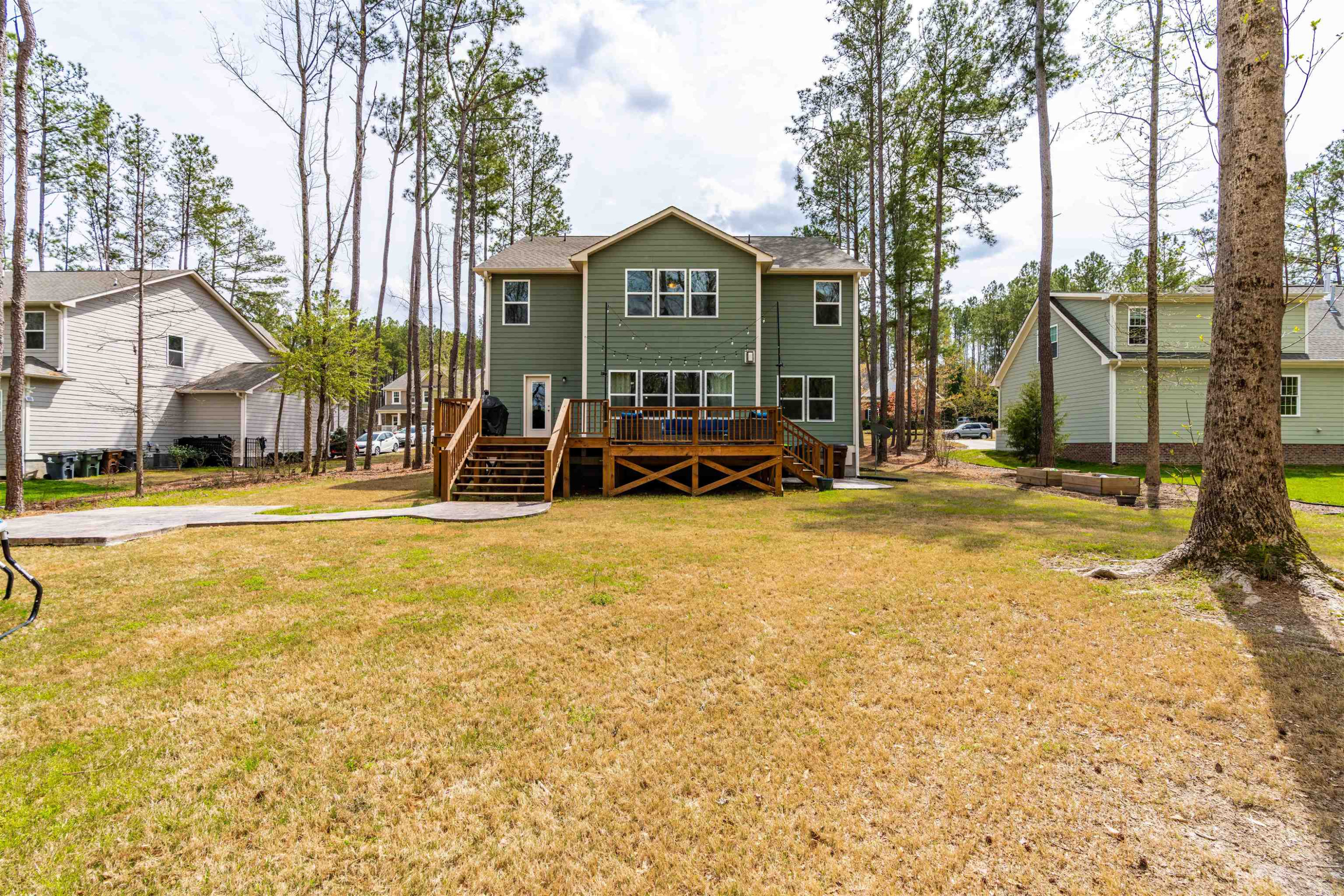 652 Rockbank Loop