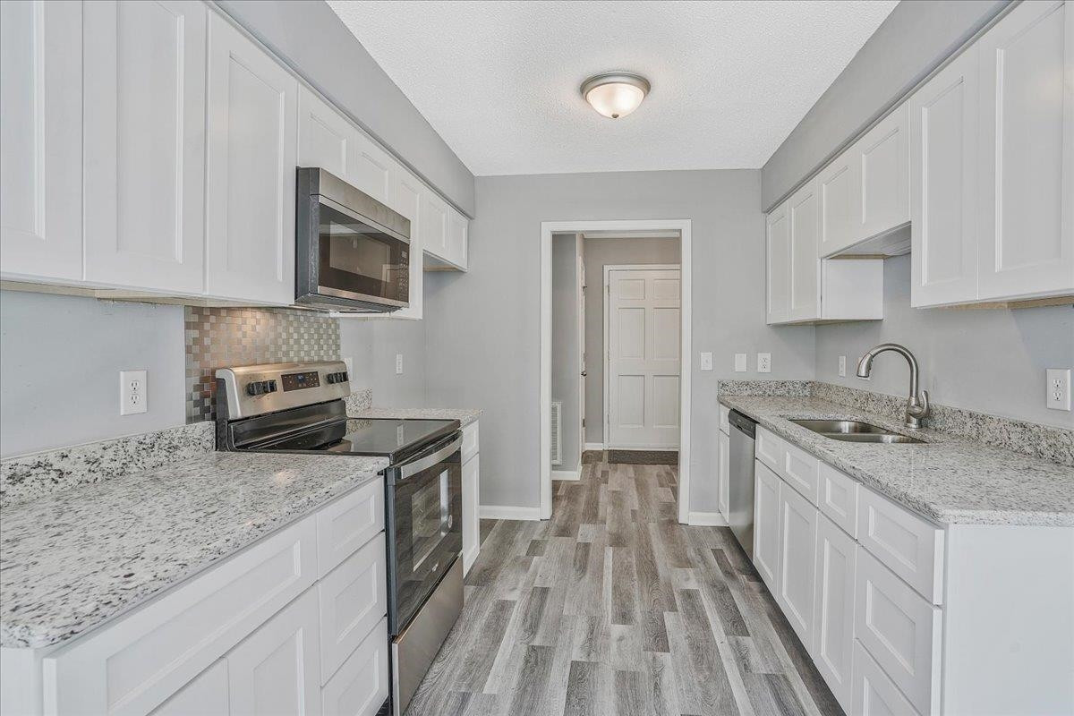 230 Pineview Drive