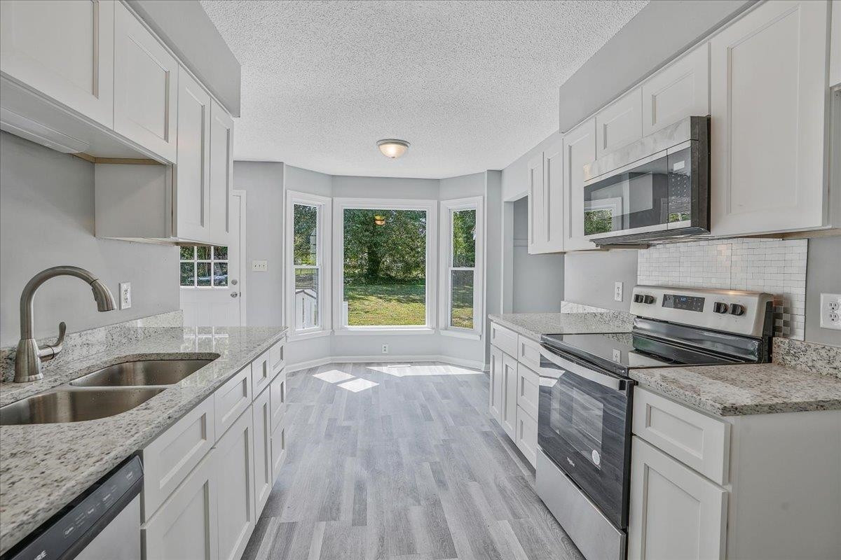230 Pineview Drive