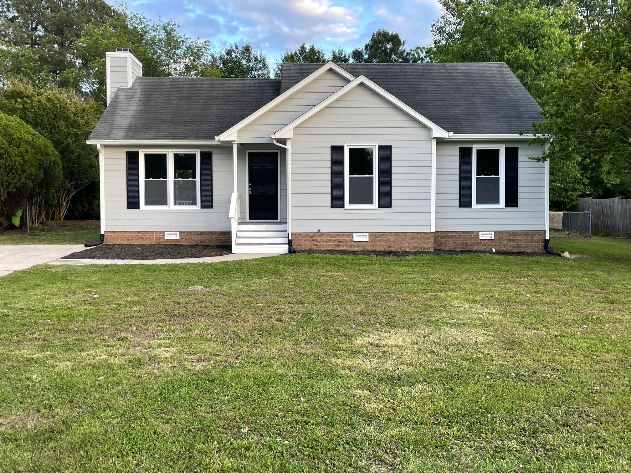 230 Pineview Drive