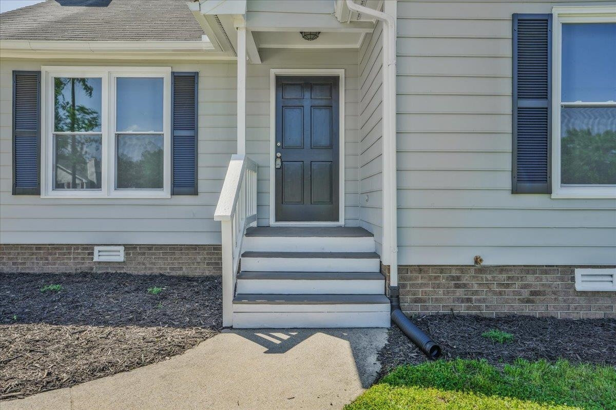 230 Pineview Drive