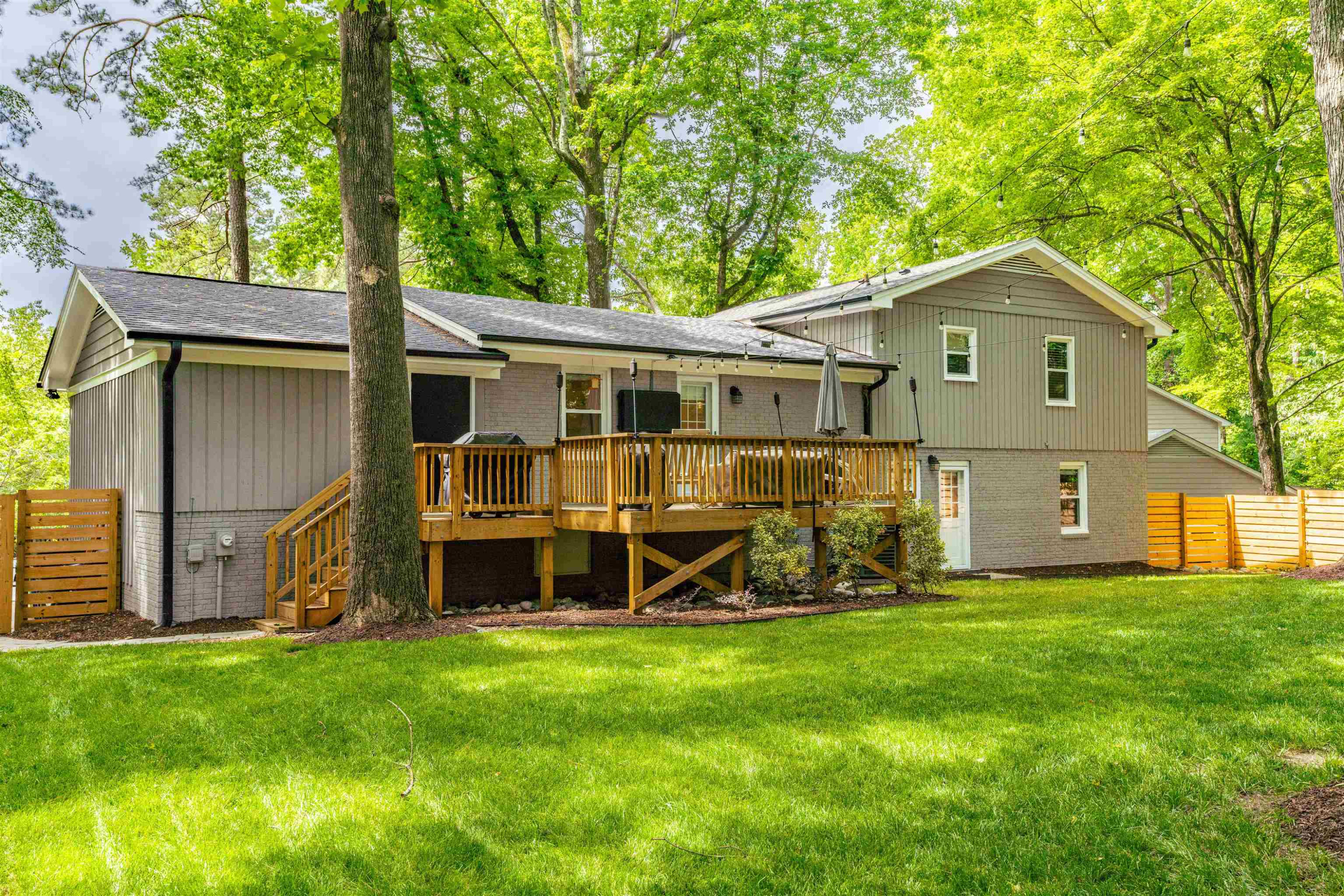 1505 Windbur Place